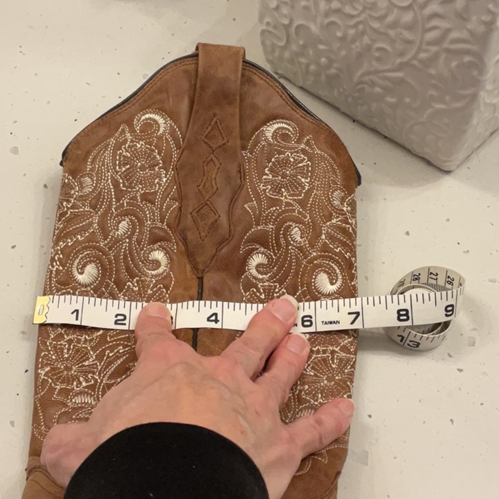 Corral Embroidered Cowboy Boots - Picture 8 of 8
